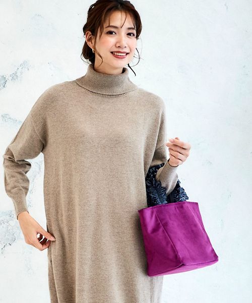 Perle Peche(ペルルペッシュ)の「ベロアフリルハンドルバッグ(ハンドバッグ)」|パープル