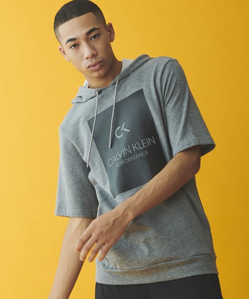 CALVIN KLEIN PERFORMANCE（カルバンクラインパフォーマンス）の 