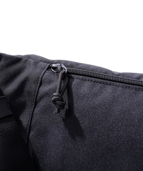 Mark Gonzales(マーク・ゴンザレス)の「Mark Gonzales/マークゴンザレス ウエストバッグ(ボディバッグ/ウエストポーチ・メンズ・ブラック×ホワイト/ブラック系その他/ブラック×ライム/ブラック×ピンク・FREE)」の12枚目の写真