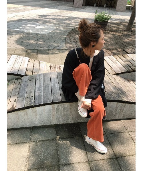 ulu(ウル)の「original cotton overshirt onepiece gown(シャツワンピース・レディース・ブラック/ナチュラル・FREE)」の4枚目の写真