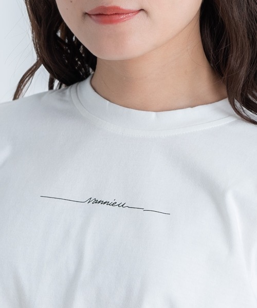 VANNIE U(ヴァニーユー)の「ラインロゴTee(Tシャツ/カットソー・レディース・ホワイト/ブラック/ベージュ・FREE)」の4枚目の写真