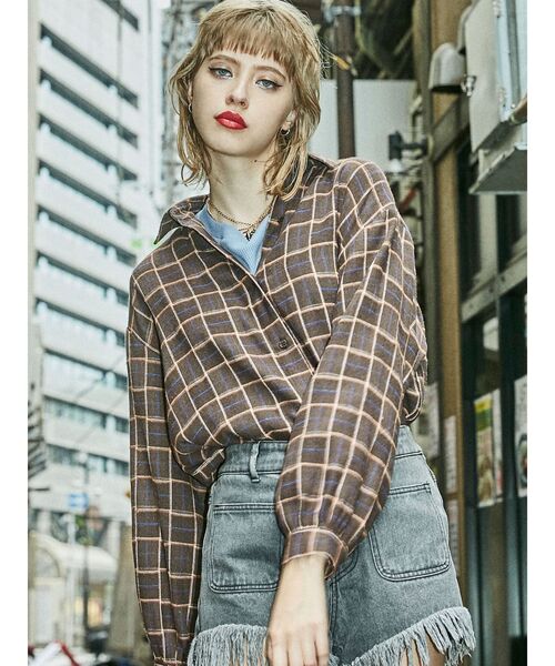 jouetie（ジュエティ）の「アシメレイヤードシャツ（シャツ/ブラウス・レディース・ブラック/ブラウン/レッド/ブルー・MEDIUM）」の9枚目の写真