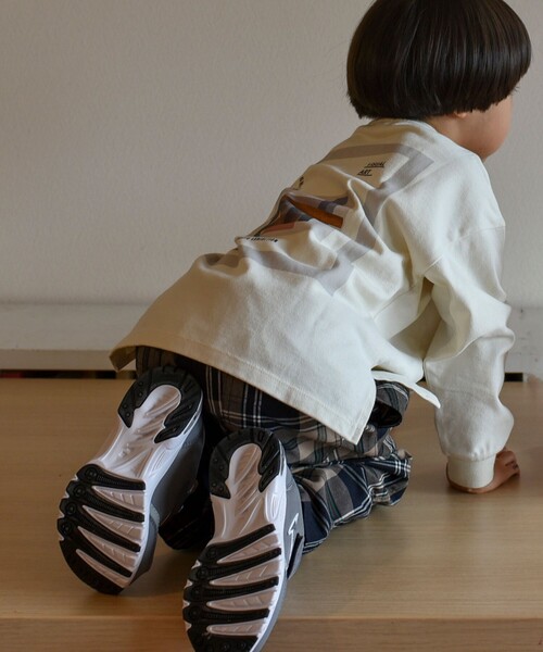 瞬足（シュンソク）の「【coen キッズ/ジュニア】2020FW新作・別注瞬足（シュンソク）Hi-STANDARD（ハイスタンダード）ダブルインソールスニーカー（スニーカー・キッズ・グレー/ブラック・21cm/20cm/22cm/23cm/18cm/19cm）」の3枚目の写真