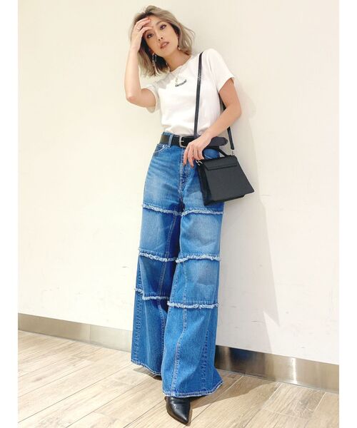 GYDA（ジェイダ）の「フリンジワイドデニムパンツ（デニムパンツ・レディース・オフホワイト/ブルー・SMALL/MEDIUM）」の10枚目の写真