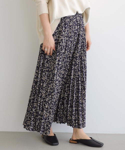 AMERICAN HOLIC（アメリカンホリック）の「マルチプリーツロングスカート　＊●（スカート・レディース・オフホワイト/サックスブルー/その他/モカ/ライトピンク・FREE）」の5枚目の写真