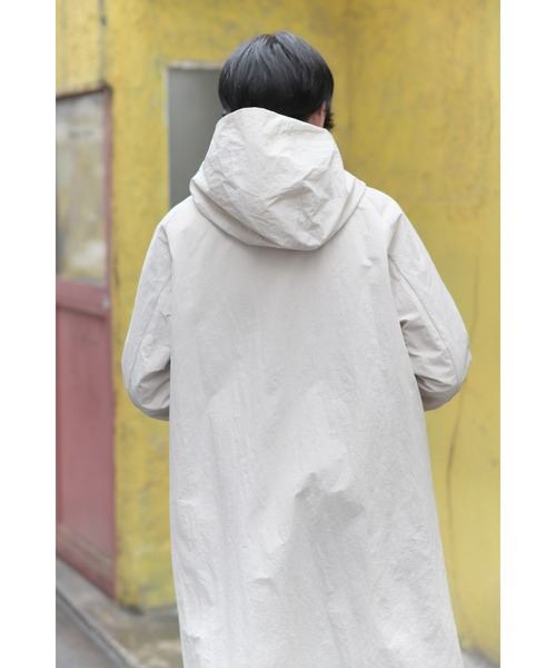 CREARE -LINO-（クレアーレリノ）の「オーバーサイズ フード付きロングコート（モッズコート・メンズ・ブラック/オフホワイト/カーキ・M/L）」の10枚目の写真