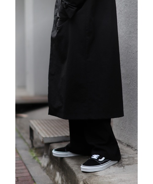 CREARE -LINO-（クレアーレリノ）の「オーバーサイズ フード付きロングコート（モッズコート・メンズ・ブラック/オフホワイト/カーキ・M/L）」の18枚目の写真