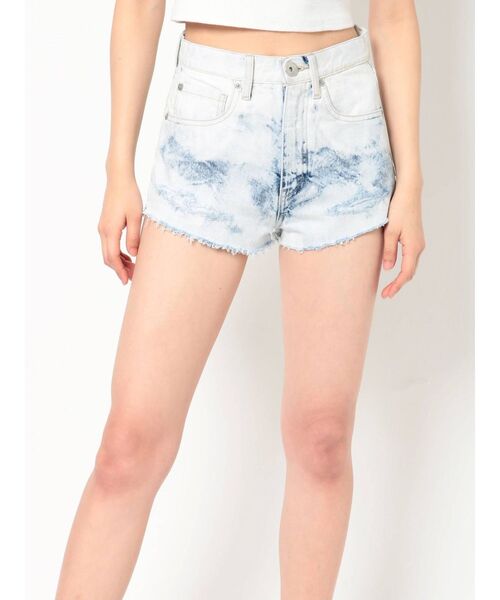 GYDA（ジェイダ）の「J/W Tiedyeデニムショーパン（デニムパンツ・レディース・アイボリー/ライトブルー・SMALL/MEDIUM）」の13枚目の写真