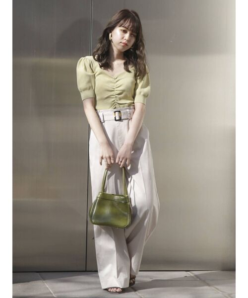 dazzlin（ダズリン）の「ハイウエストタックワイドパンツ（その他パンツ・レディース・ブラウン/オフホワイト/アイボリー・SMALL/MEDIUM）」の13枚目の写真