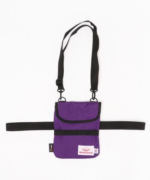 Battenwear（バテンウエア）の「【Battenwear/バテンウェア】米国製ショルダーポーチ/TRAVEL POUCH V2（ショルダーバッグ・メンズ・ブラック/ベージュ/パープル/オレンジ/ウッドランド・ONE SIZE）」の4枚目の写真