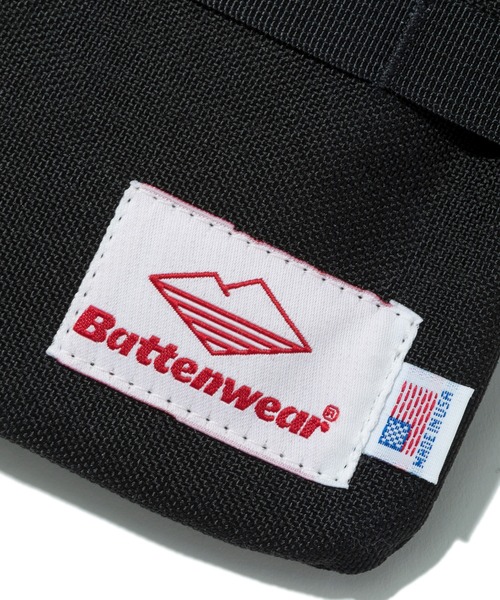 Battenwear（バテンウエア）の「【Battenwear/バテンウェア】米国製ショルダーポーチ/TRAVEL POUCH V2（ショルダーバッグ・メンズ・ブラック/ベージュ/パープル/オレンジ/ウッドランド・ONE SIZE）」の11枚目の写真