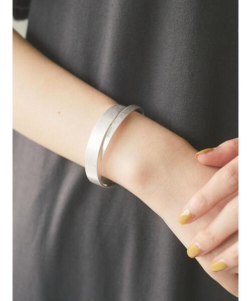 CRAFT STANDARD BOUTIQUE(クラフトスタンダードブティック)の「シンプルメタル2連バングル *(ブレスレット・レディース・シルバー/ゴールド・FREE)」の8枚目の写真