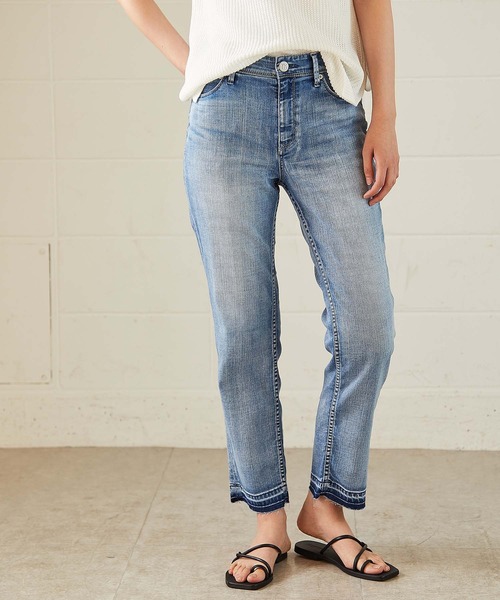 OUVRAGE CLASSE（ウヴラージュクラス）の「【YANUK/ヤヌーク】　ANNETTE　Really Light ストレート（デニムパンツ・レディース・ブルー・MEDIUM/SMALL）」の8枚目の写真