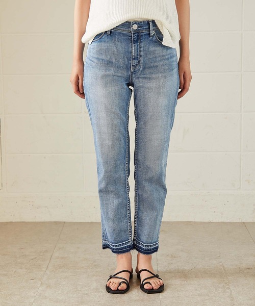 OUVRAGE CLASSE（ウヴラージュクラス）の「【YANUK/ヤヌーク】　ANNETTE　Really Light ストレート（デニムパンツ・レディース・ブルー・MEDIUM/SMALL）」の13枚目の写真