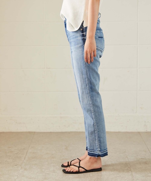 OUVRAGE CLASSE（ウヴラージュクラス）の「【YANUK/ヤヌーク】　ANNETTE　Really Light ストレート（デニムパンツ・レディース・ブルー・MEDIUM/SMALL）」の14枚目の写真