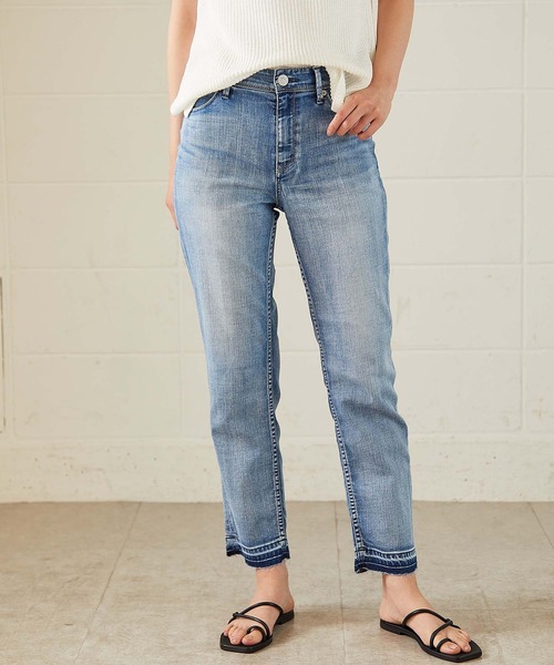 OUVRAGE CLASSE（ウヴラージュクラス）の「【YANUK/ヤヌーク】　ANNETTE　Really Light ストレート（デニムパンツ・レディース・ブルー・MEDIUM/SMALL）」の12枚目の写真