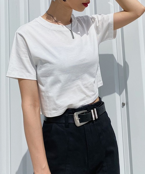 PAGEBOY（ページボーイ）の「WEB限定アイテム / ショートTシャツ（Tシャツ/カットソー・レディース・ブラック/レッド/オフホワイト/ブルー/ゼブラ/ネイビー/グリーン・FREE）」の2枚目の写真