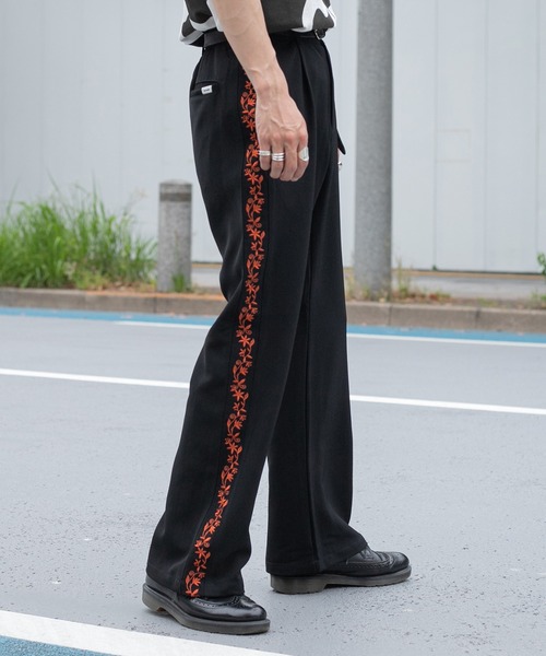 Perushu（ペルーシュ）の「フラワー刺繍フレアパンツ（その他パンツ・メンズ・ブラック/ライトグリーン/ダークブルー・SMALL/MEDIUM/LARGE）」の15枚目の写真