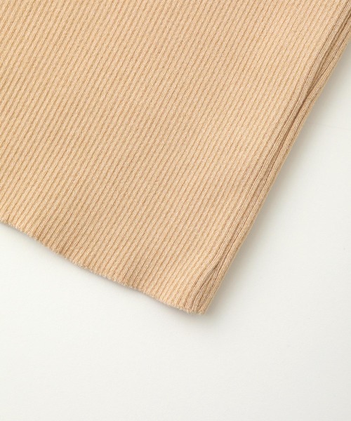 TheOpen Product（ザオープンプロダクト）の「THE OPEN PRODUCT ASYMMETRIC KNIT SLEEVELESS 2 GTO212KT001（ニット/セーター・レディース・ベージュ・1）」の10枚目の写真
