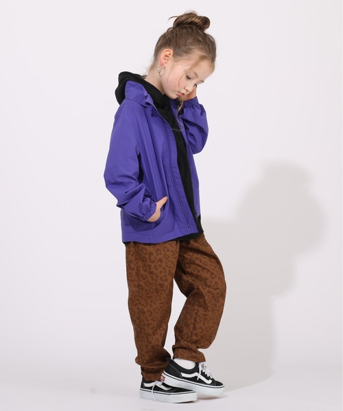 BABYDOLL（ベビードール）の「親子お揃い 通販限定カラーあり ウィンドブレーカー 5829K（ナイロンジャケット・キッズ・バイオレット/マスタード/チェリーピンク/ブラック/モスグリーン/パープル・100cm/110cm/120cm/150cm/90cm/130cm/140cm）」の12枚目の写真