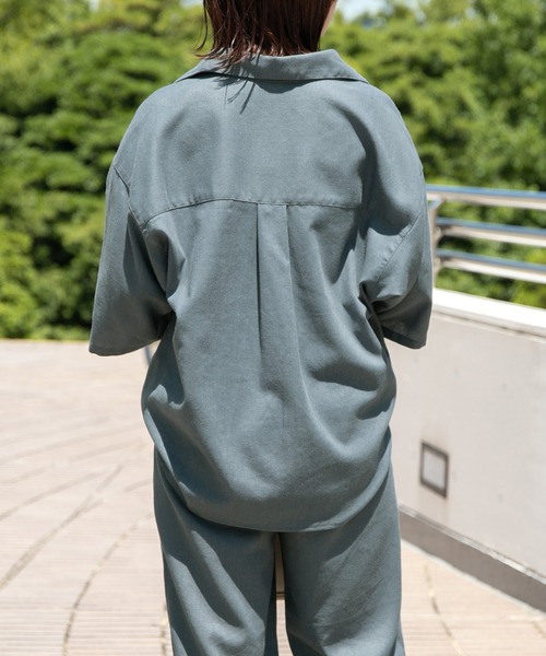 PairPair（ペアペア）の「コットンリネンBIGシャツ/セットアップ対応(ユニセックス)（セットアップ・レディース・ライトブラウン/ライトカーキ/グレイッシュブルー・MEDIUM/LARGE）」の14枚目の写真