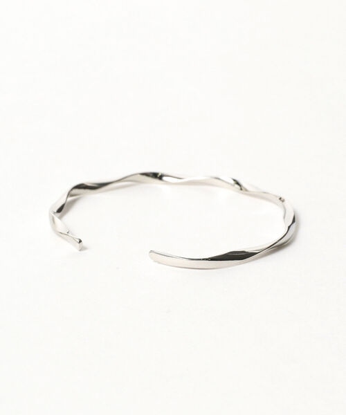 B:MING by BEAMS（ビーミングバイビームス）の「B:MING by BEAMS / ウェーブ ブレス（バングル/リストバンド・レディース・シルバー/ゴールド・ONE SIZE）」の6枚目の写真