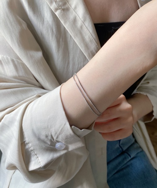 iso（イソ）の「レイヤードスネークチェーンブレスレット（ブレスレット・レディース・シルバー/ゴールド・FREE）」の8枚目の写真