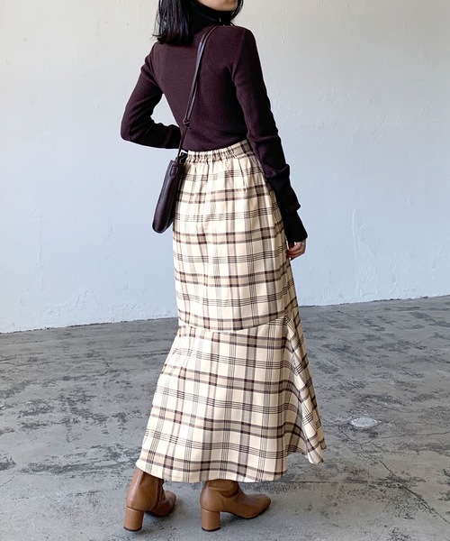 LIAN（リアン）の「マドラスチェックマーメイドスカート（スカート・レディース・ベージュ/グレー・FREE）」の4枚目の写真