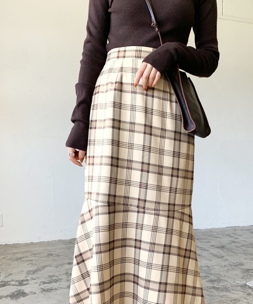 LIAN（リアン）の「マドラスチェックマーメイドスカート（スカート・レディース・ベージュ/グレー・FREE）」の5枚目の写真