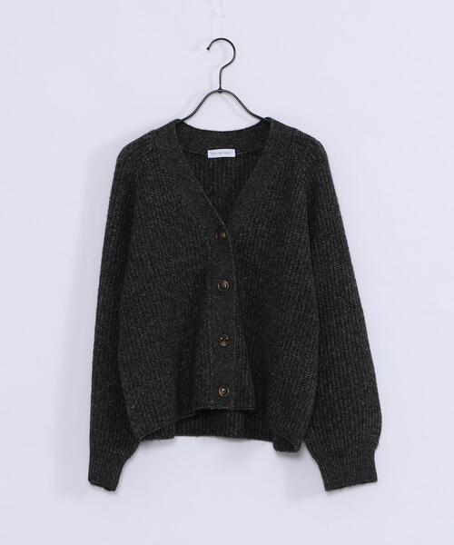 FEELING MADE（フィーリングメイド）の「FEELING MADE ソフトニット Vネック カーディガン（カーディガン/ボレロ・レディース・ダークグレー/ベージュ/ブラウン・FREE）」の17枚目の写真