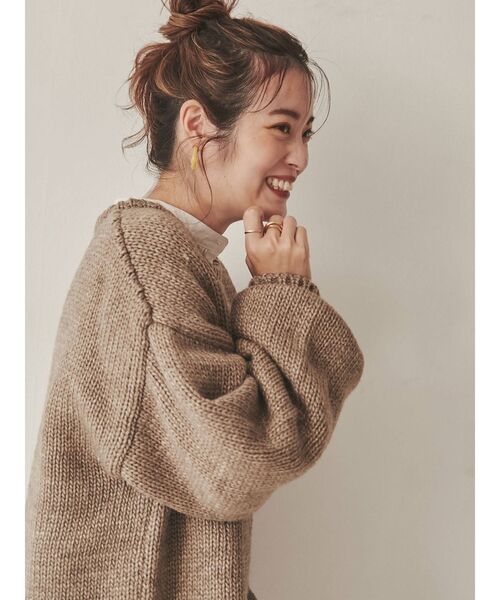 Ungrid（アングリッド）の「【Ungrid×kurumi.m】スリーブボリュームルーズニット（ニット/セーター・レディース・アイボリー/モカ・FREE）」の4枚目の写真