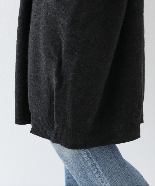 JOURNAL STANDARD LUXE（ジャーナルスタンダード　ラックス）の「メリノボイル Vネックカーディガン（カーディガン/ボレロ・レディース・チャコールグレー/ライトグレー/レッド/キャメル・FREE）」の14枚目の写真