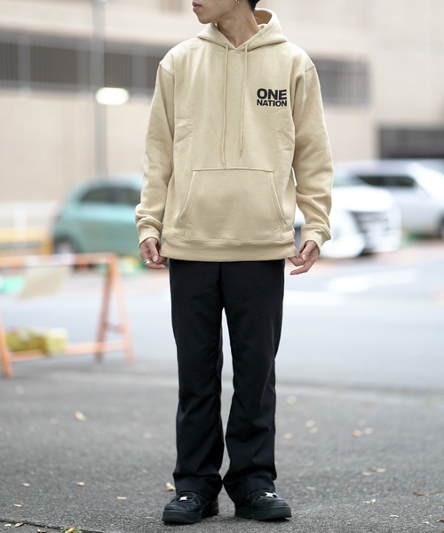 BRANDALISED（ブランダライズド）の「BRANDALISED ブランダライズド ONE NATION P/Oパーカー（パーカー・メンズ・ホワイト/ブラック/ベージュ・MEDIUM/LARGE/X-LARGE）」の16枚目の写真