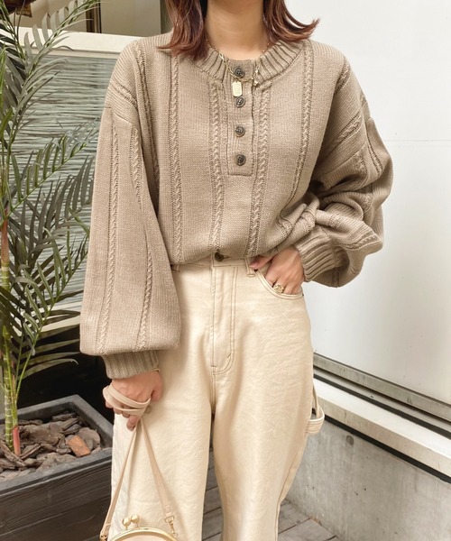 apres jour(アプレジュール)の「ヘンリーケーブルニット【ZOZOTOWN限定アイテム】(ニット/セーター・レディース・ダークブルー/グリーン/モカ/アイボリー・フリー/X-LARGE)」の2枚目の写真