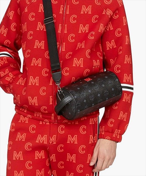 MCM（エムシーエム）の「MCM/エムシーエム/〈クラシック〉ヴィセトス クロスボディバッグ/Classic CrossBodyBag small（ボディバッグ/ウエストポーチ・メンズ・ブラック/ブラウン・FREE）」の6枚目の写真