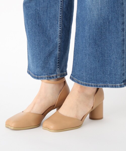ESPERANZA(エスペランサ)の「◆【ミドルヒール】ボリュームラウンドトゥセパレートパンプス(パンプス・レディース・ブラック/ベージュ・LL/S/M/L)」の6枚目の写真