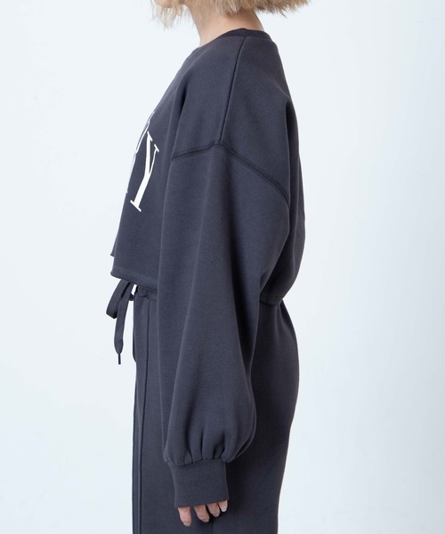 DuKKah（デュカ）の「Dukkah/ボリュームスリーブショートスウェット（スウェット・レディース・杢グレー/スミクロ/オートミール/ホワイト/グリーン/ブラック系その他・X-SMALL）」の8枚目の写真