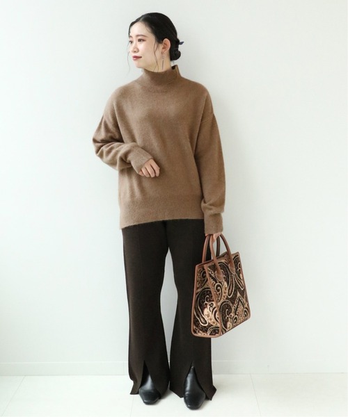 Simplicite（サンプリシテ）の「ラクーン混タートルネック プルオーバー◆（ニット/セーター・レディース・ホワイト/ブラック/ベージュ/レッド・FREE）」の6枚目の写真