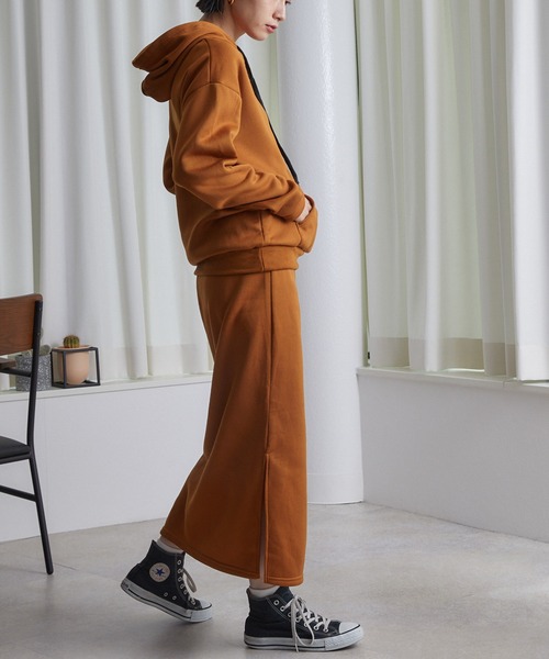 ECRIRE（エクリール）の「スウェットセットアップ（セットアップ・レディース・オレンジ/ライトグレー/ブラック/グレー・M）」の14枚目の写真