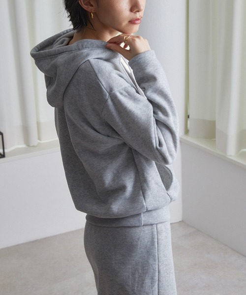 ECRIRE（エクリール）の「スウェットセットアップ（セットアップ・レディース・オレンジ/ライトグレー/ブラック/グレー・M）」の5枚目の写真