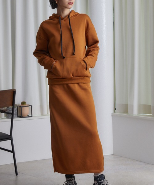 ECRIRE（エクリール）の「スウェットセットアップ（セットアップ・レディース・オレンジ/ライトグレー/ブラック/グレー・M）」の21枚目の写真