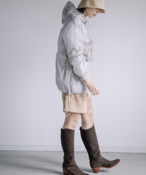 Chaco closet(チャコ クローゼット)の「軽量ナイロンジップアップパーカー ポーチ付き(マウンテンパーカー・レディース・ブラック/グレー/イエロー・FREE)」の10枚目の写真