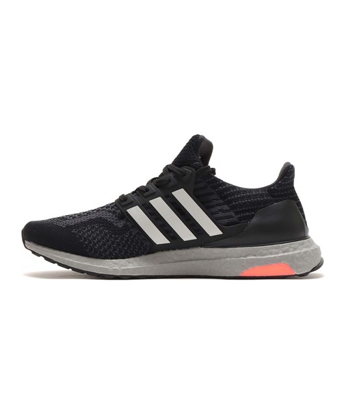 adidas（アディダス）の「adidas ULTRABOOST 5.0 DNA / アディダス ウルトラブースト 5.0 DNA（スニーカー・メンズ・ブラック・26.5cm/27.5cm/28.5cm/30.0cm/26.0cm/27.0cm/28.0cm/29.0cm）」の4枚目の写真