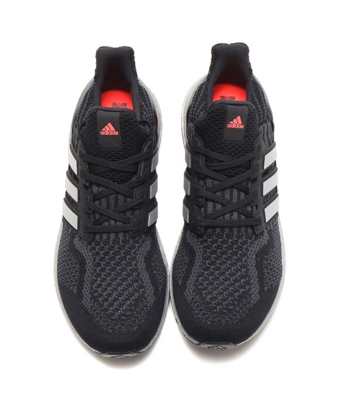 adidas（アディダス）の「adidas ULTRABOOST 5.0 DNA / アディダス ウルトラブースト 5.0 DNA（スニーカー・メンズ・ブラック・26.5cm/27.5cm/28.5cm/30.0cm/26.0cm/27.0cm/28.0cm/29.0cm）」の5枚目の写真