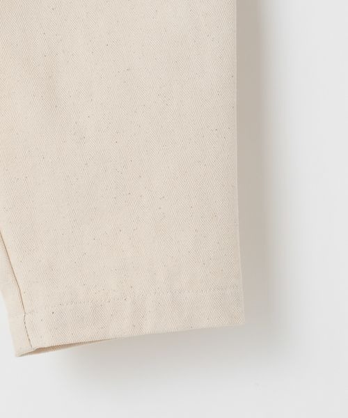 LOWRYS FARM(ローリーズファーム)の「コットンカラーマエボタンパンツ 262422(その他パンツ・キッズ・ブラック/イエロー/アイボリー・110cm/120cm/130cm/140cm/150cm)」の7枚目の写真