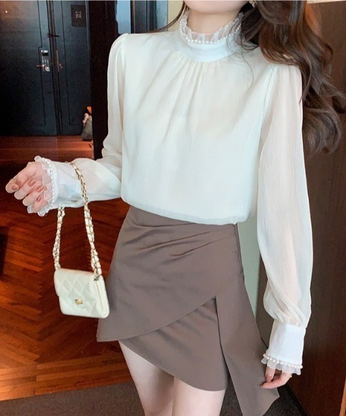 LAC-VERT（ラック・ヴェール）の「パール襟シースルーシフォンブラウス（シャツ/ブラウス・レディース・アイボリー・FREE）」の2枚目の写真