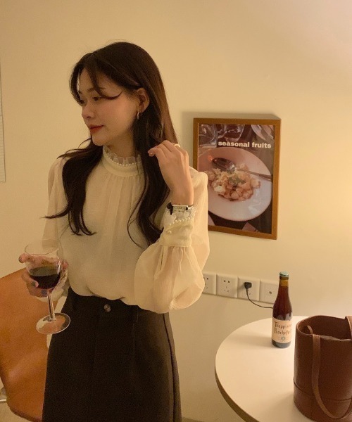 LAC-VERT（ラック・ヴェール）の「パール襟シースルーシフォンブラウス（シャツ/ブラウス・レディース・アイボリー・FREE）」の15枚目の写真