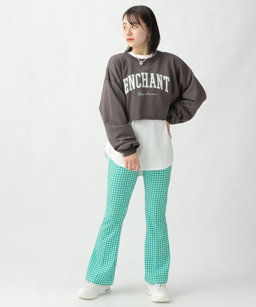 repipi armario(レピピ アルマリオ)の「カレッジロゴカットオフスウェット(スウェット・キッズ・ブラック系その他/グリーン系その他/ピンク系その他/ホワイト系その他・LARGE/MEDIUM/SMALL)」の6枚目の写真