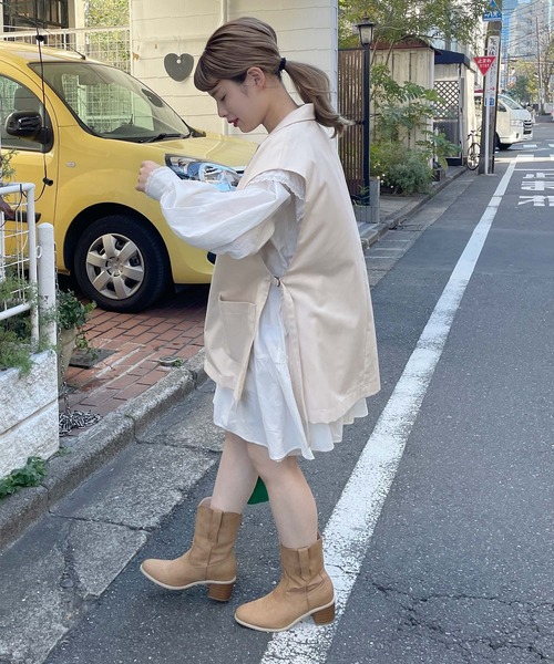 w closet(ダブルクローゼット)の「【SETUP対応】サイドベルトW前テーラードジレ(ベスト・レディース・ベージュ系その他/ライトベージュ/ダークベージュ・FREE)」の19枚目の写真