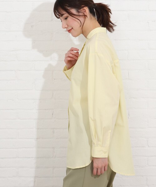 SHOO・LA・RUE（シューラルー）の「◆シンプルバンドカラーシャツ（シャツ/ブラウス・レディース・イエロー/ホワイト系/ブラック系2/ダークグリーン系2・02/03/04）」の7枚目の写真